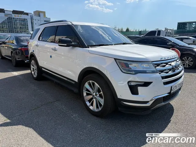 Ford Explorer 2018 2.3 автомат (гидро), миниатюра 2