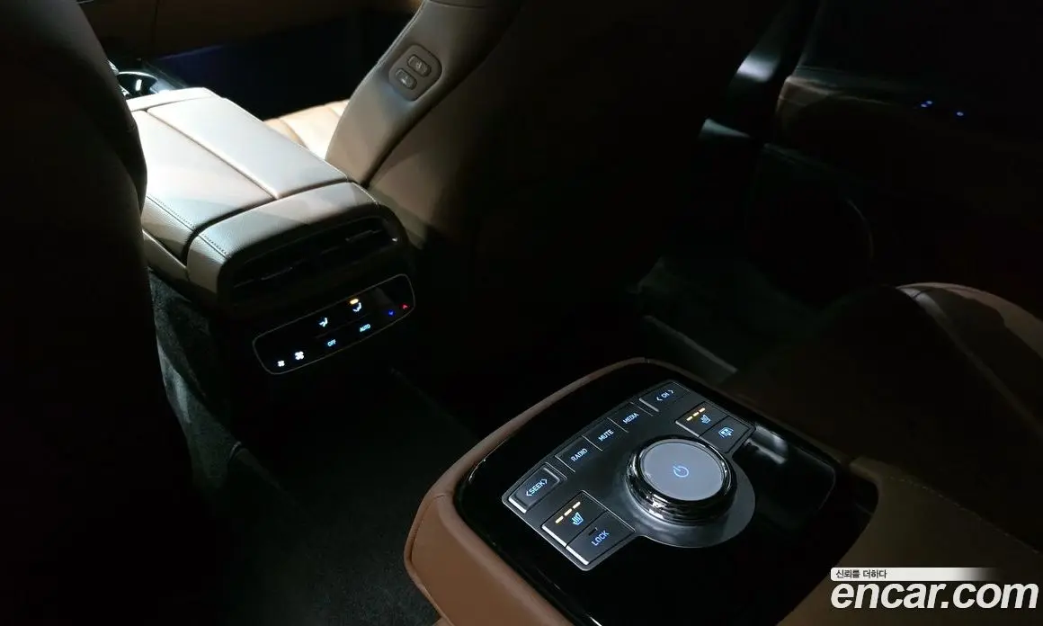 Genesis G80 2023 2.5 автомат (гидро), фото 17