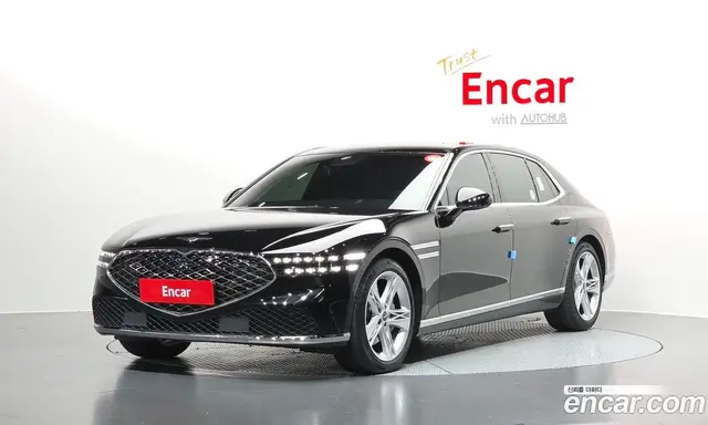 Genesis G90, 2023, 5 581 км
