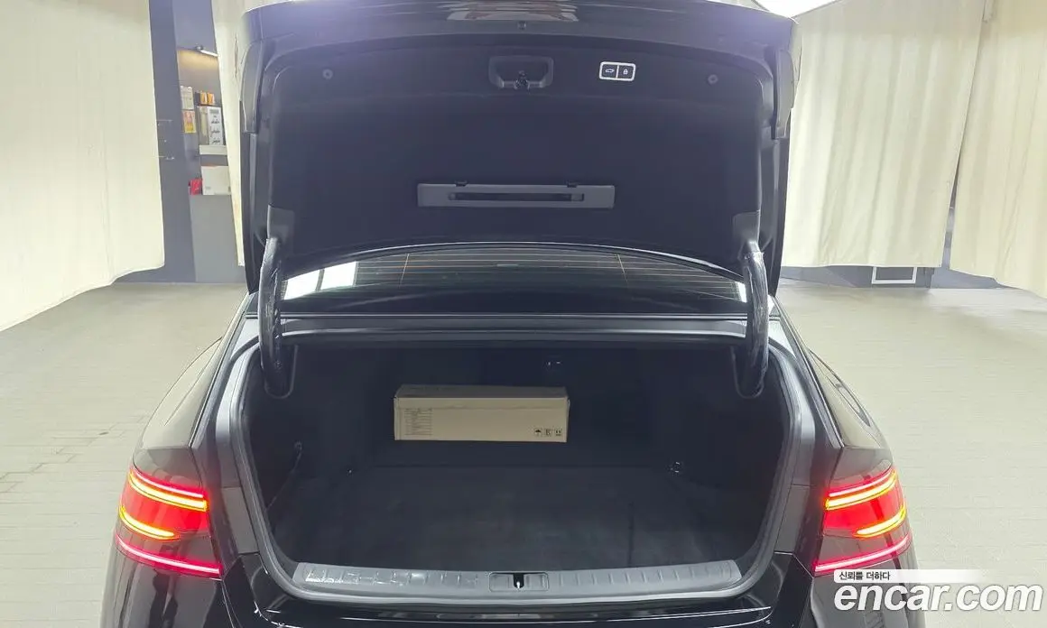 Genesis G90 2023 3.5 автомат (гидро), фото 26