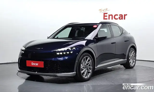 Genesis GV60, 2021, 8 408 км