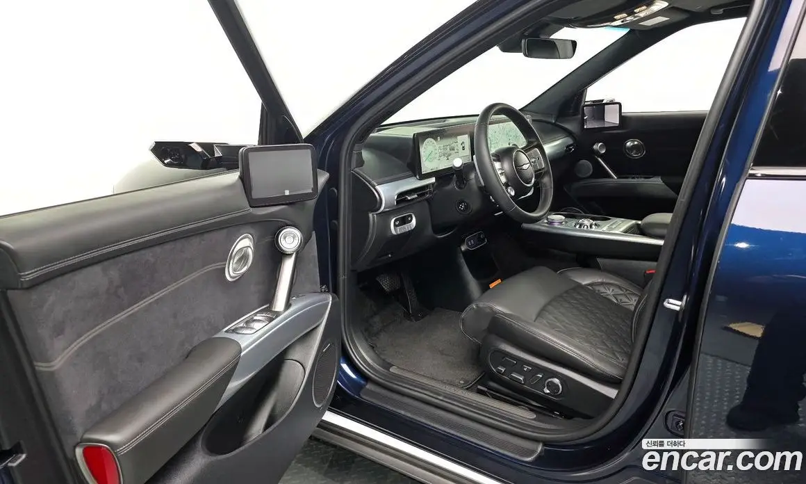 Genesis GV60 2021 0.1 автомат (гидро), фото 13