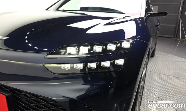 Genesis GV60 2021 0.1 автомат (гидро), миниатюра 8