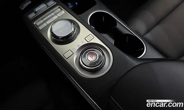 Genesis GV70 2023 2.5 автомат (гидро), миниатюра 12