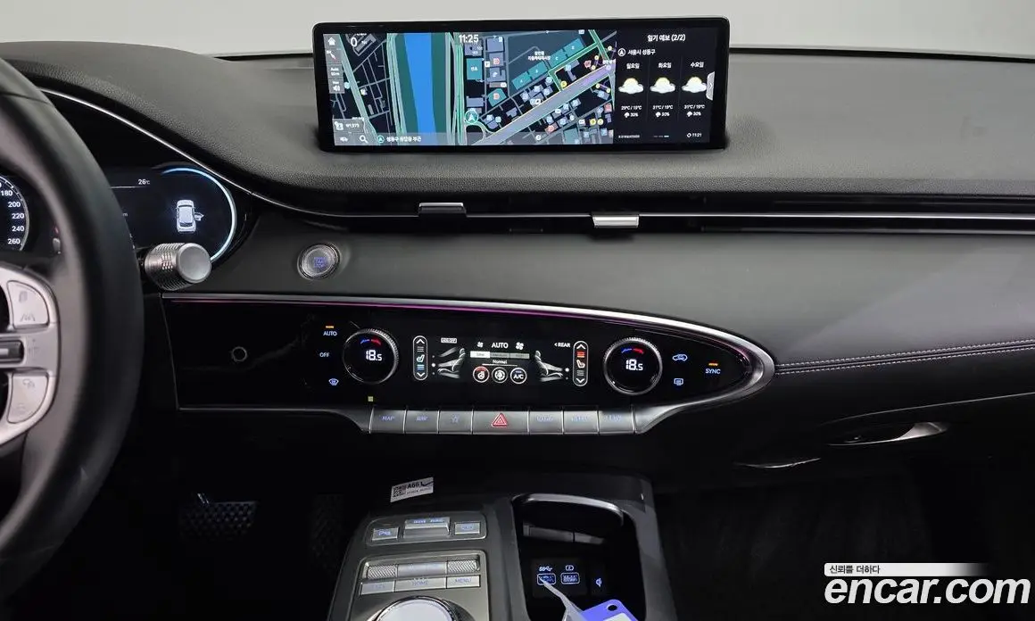 Genesis GV70 2023 2.5 автомат (гидро), фото 21