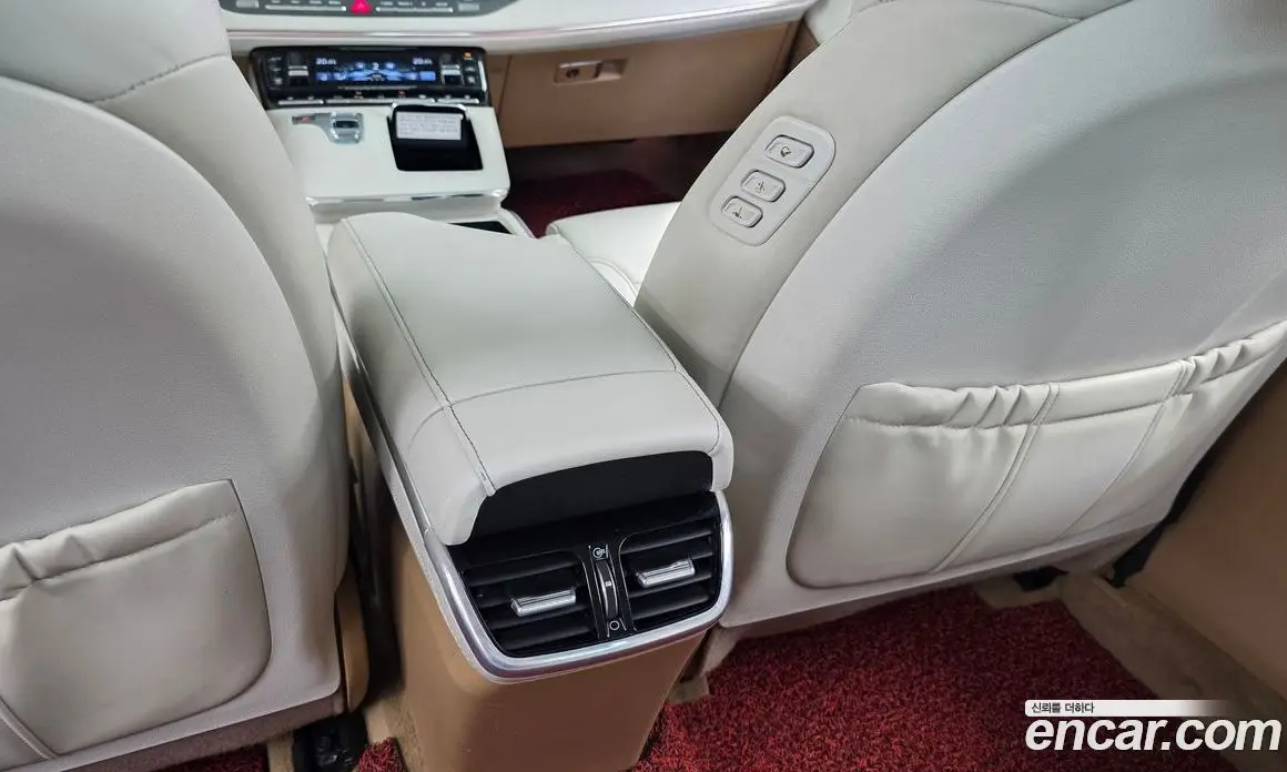 Hyundai Grandeur 2019 3.3 автомат (гидро), фото 32