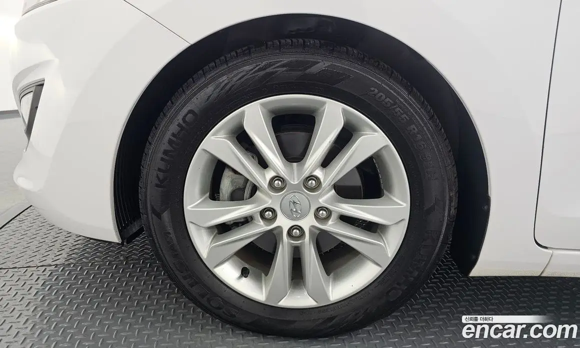 Hyundai i30 2013 1.6 автомат (гидро), фото 5
