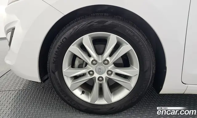 Hyundai i30 2013 1.6 автомат (гидро), миниатюра 5