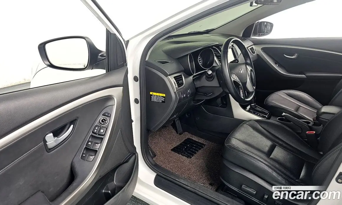 Hyundai i30 2013 1.6 автомат (гидро), фото 10
