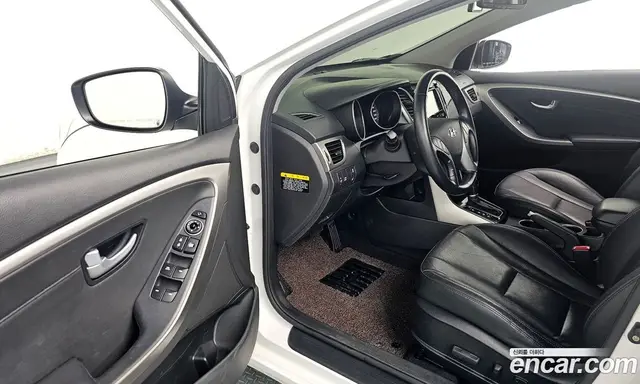 Hyundai i30 2013 1.6 автомат (гидро), миниатюра 10