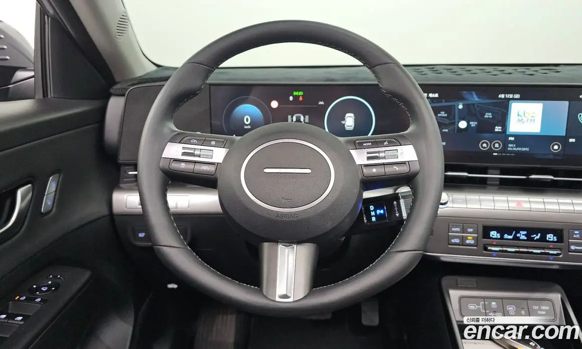 Hyundai Kona 2024 1.6 автомат (гидро), фото 11