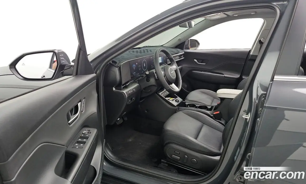 Hyundai Kona 2024 1.6 автомат (гидро), фото 10