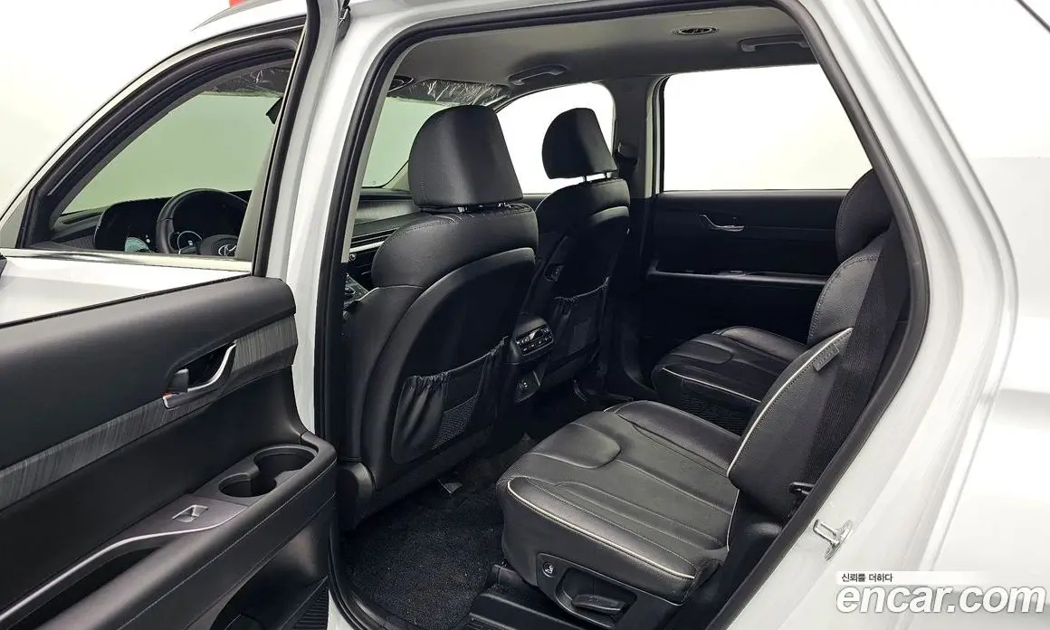 Hyundai Palisade 2024 2.2 автомат (гидро), фото 18