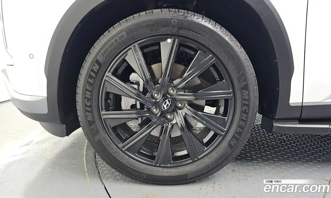 Hyundai Palisade 2024 2.2 автомат (гидро), фото 5