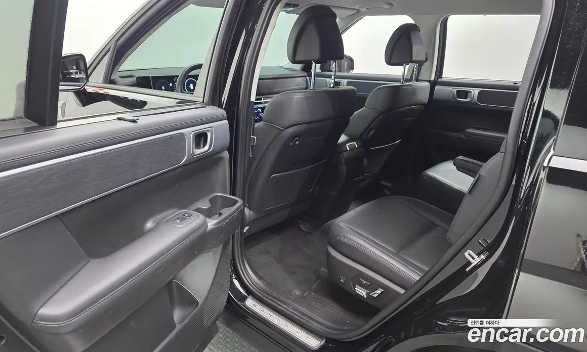 Hyundai Santa Fe 2024 1.6 автомат (гидро), фото 18