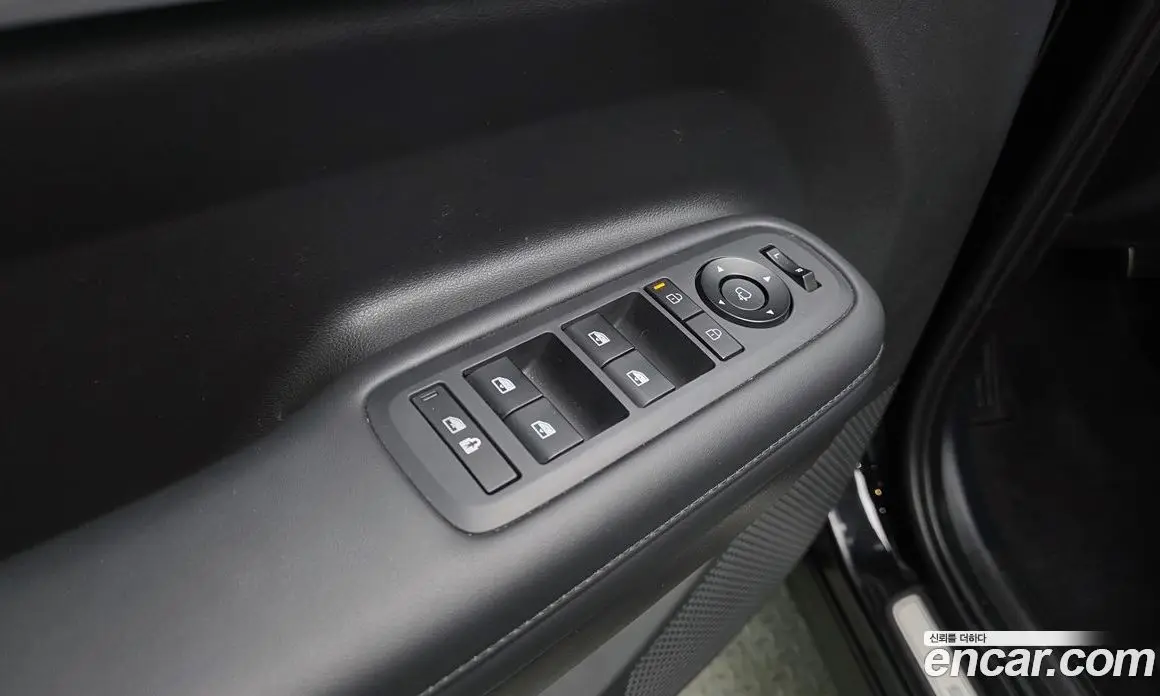 Hyundai Santa Fe 2024 1.6 автомат (гидро), фото 29