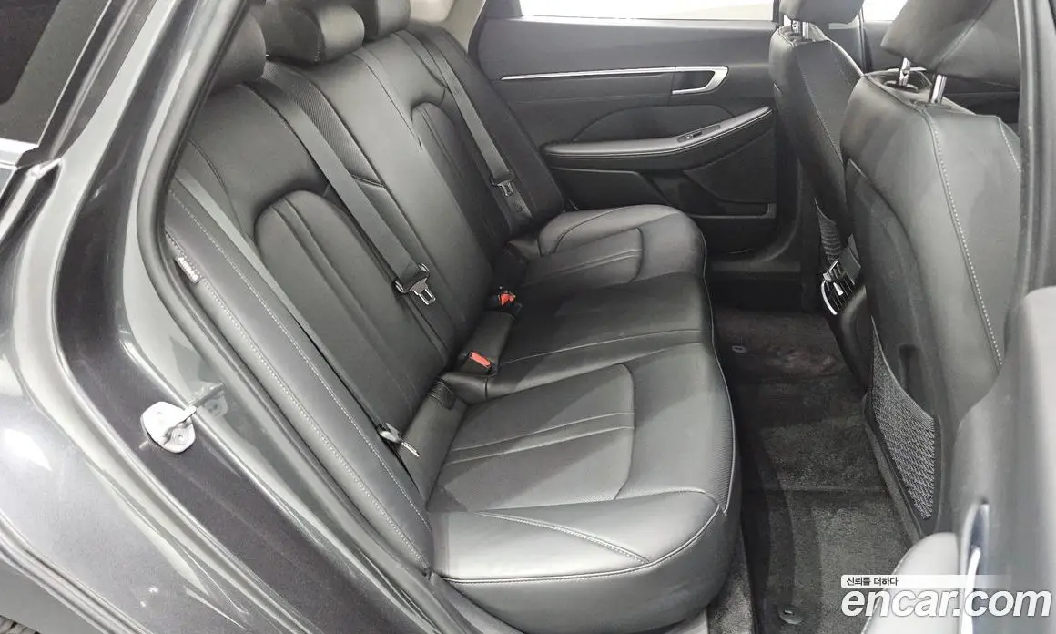 Hyundai Sonata 2024 2.0 автомат (гидро), фото 17