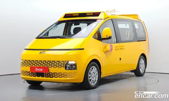 Hyundai Staria, 2022, 23 528 км