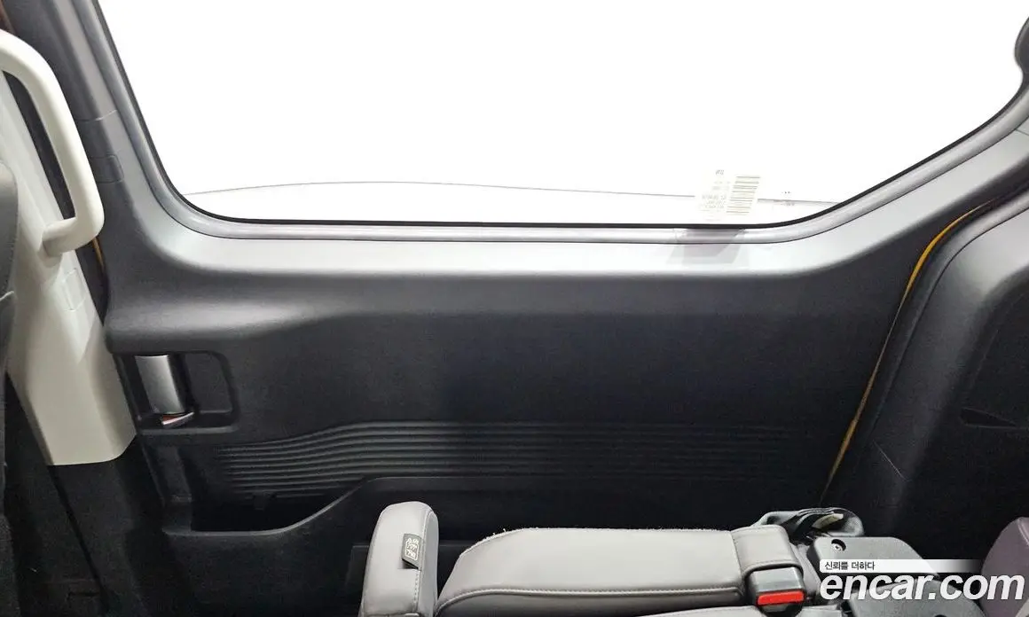 Hyundai Staria 2022 3.5 автомат (гидро), фото 15