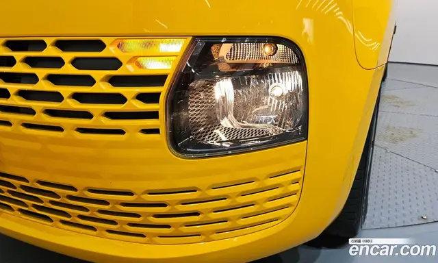 Hyundai Staria 2022 3.5 автомат (гидро), миниатюра 8