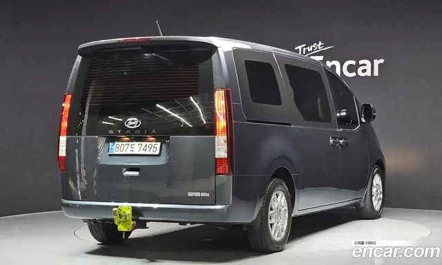 Hyundai Staria 2022 2.2 автомат (гидро), миниатюра 2
