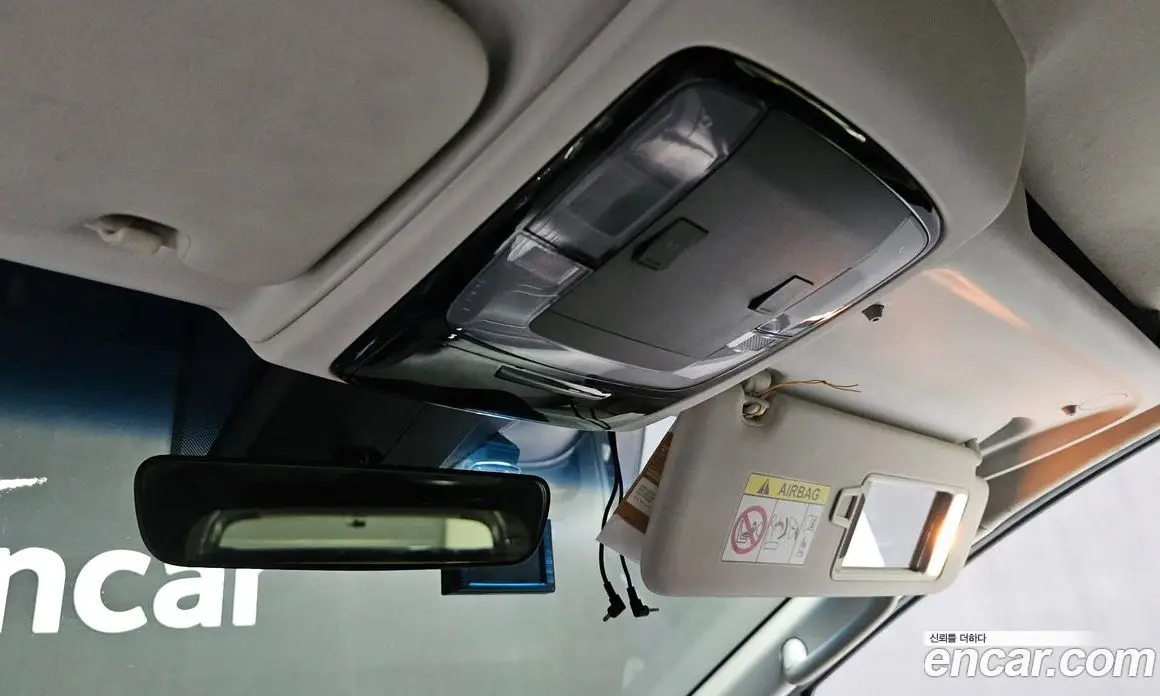 Hyundai Staria 2022 2.2 автомат (гидро), фото 23