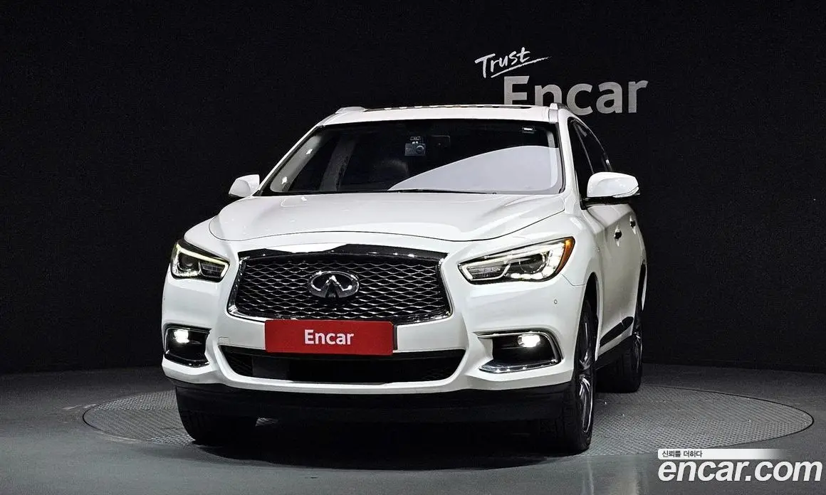 Infiniti QX60 2018 3.5 автомат (гидро), фото 3 Infiniti QX60 2018 3.5 автомат (гидро), фото 3