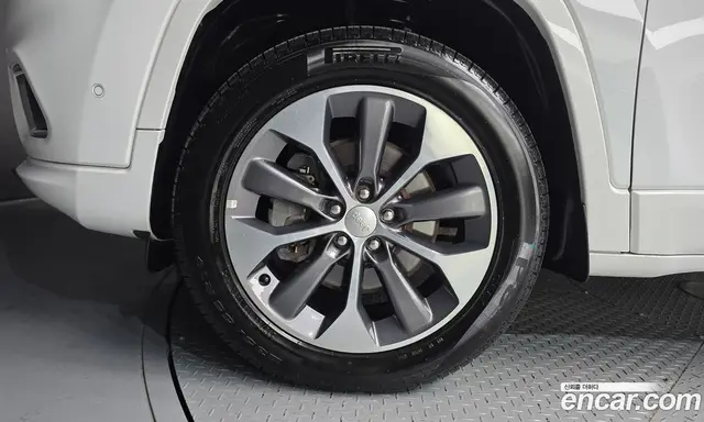 Jeep Cherokee 2020 3.2 автомат (гидро), миниатюра 5