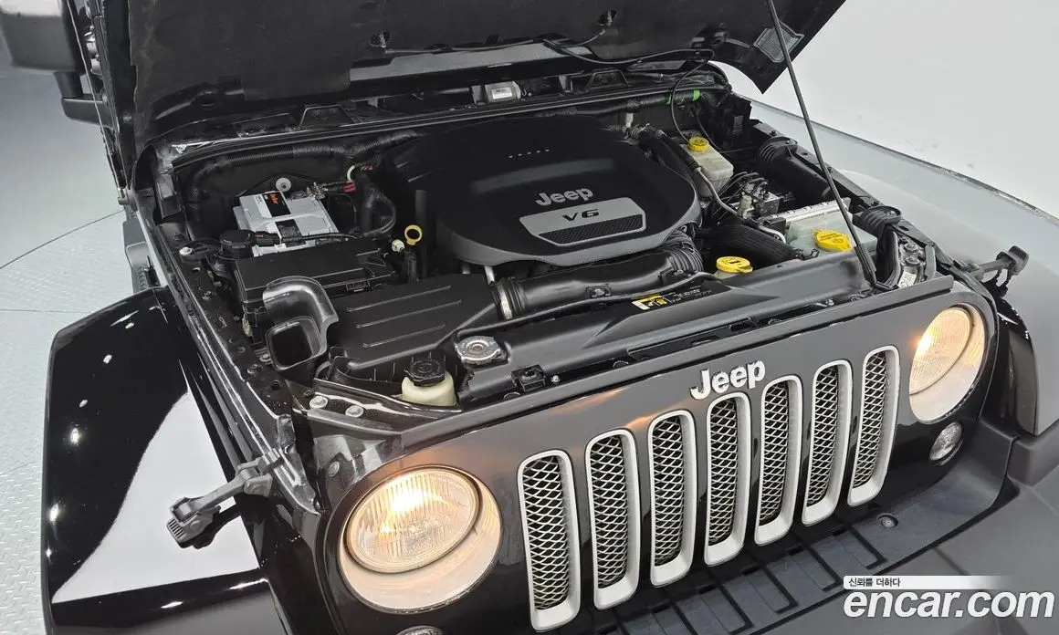 Jeep Wrangler 2017 3.6 автомат (гидро), фото 6