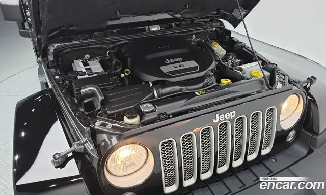 Jeep Wrangler 2017 3.6 автомат (гидро), миниатюра 6