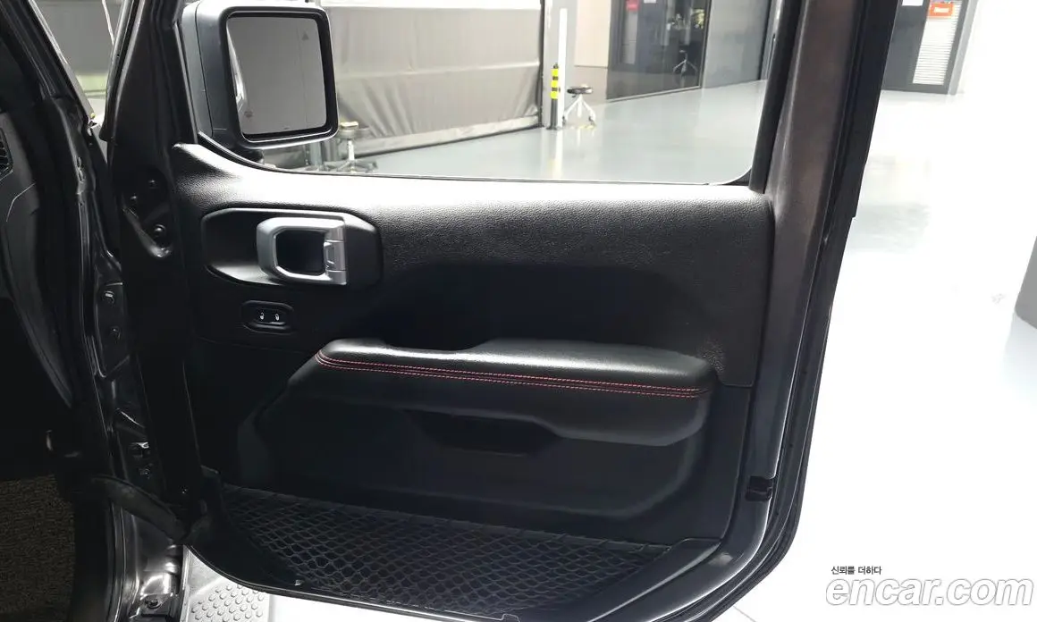 Jeep Wrangler 2019 2.0 автомат (гидро), фото 14