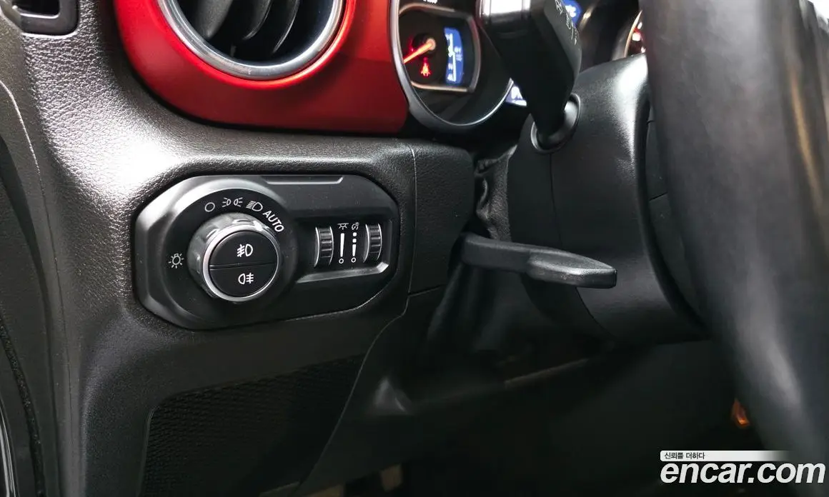 Jeep Wrangler 2019 2.0 автомат (гидро), фото 27