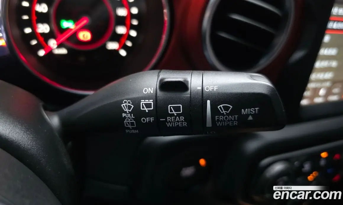 Jeep Wrangler 2019 2.0 автомат (гидро), фото 28