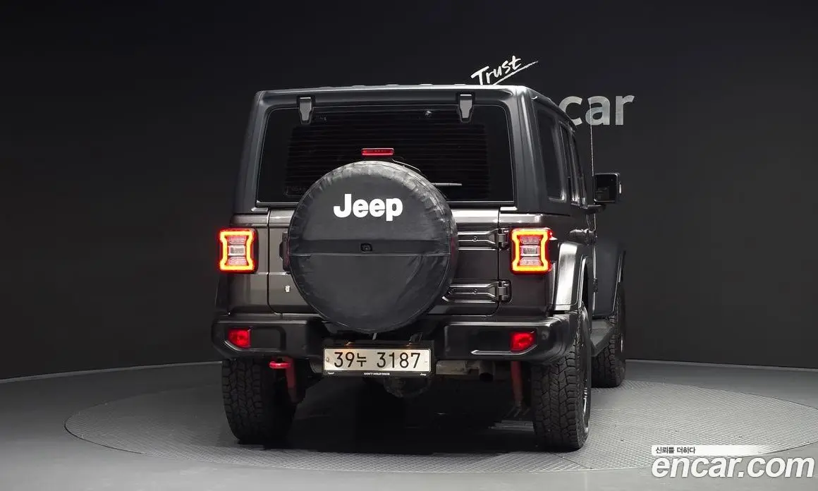Jeep Wrangler 2019 2.0 автомат (гидро), фото 4