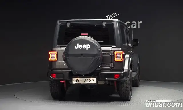 Jeep Wrangler 2019 2.0 автомат (гидро), миниатюра 4