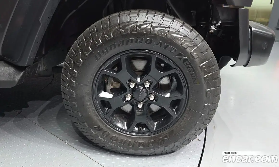 Jeep Wrangler 2019 2.0 автомат (гидро), фото 5