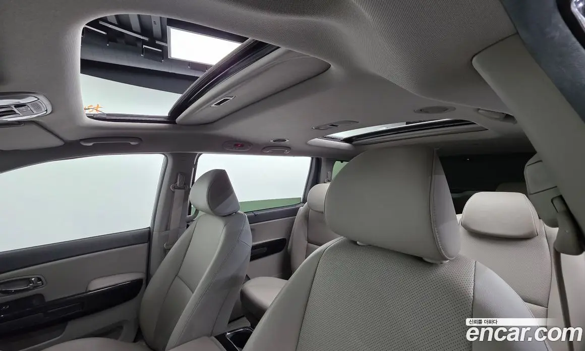 Kia Carnival 2017 2.2 автомат (гидро), фото 15