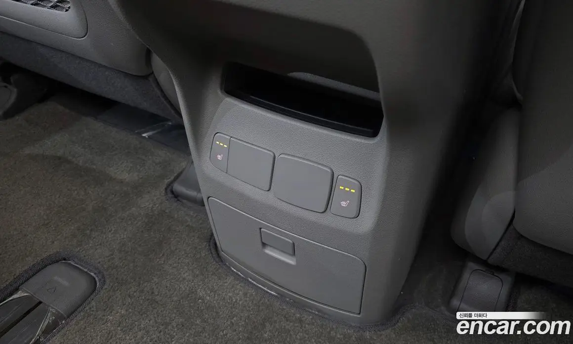 Kia Carnival 2017 2.2 автомат (гидро), фото 16