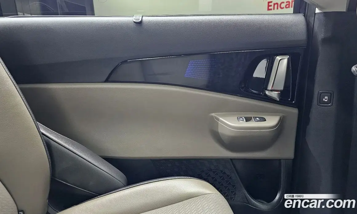 Kia Carnival 2024 3.5 автомат (гидро), фото 15