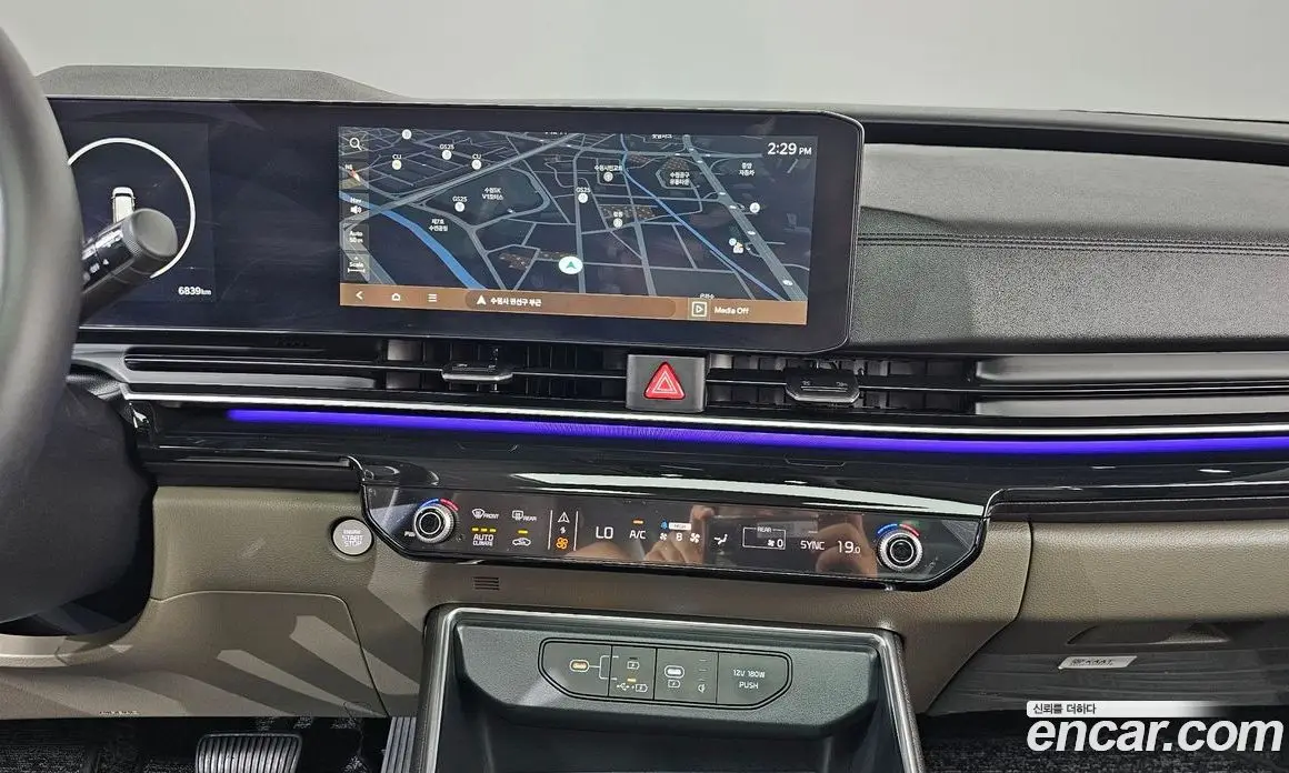 Kia Carnival 2024 3.5 автомат (гидро), фото 19