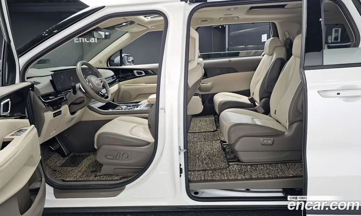 Kia Carnival 2024 1.6 автомат (гидро), фото 11