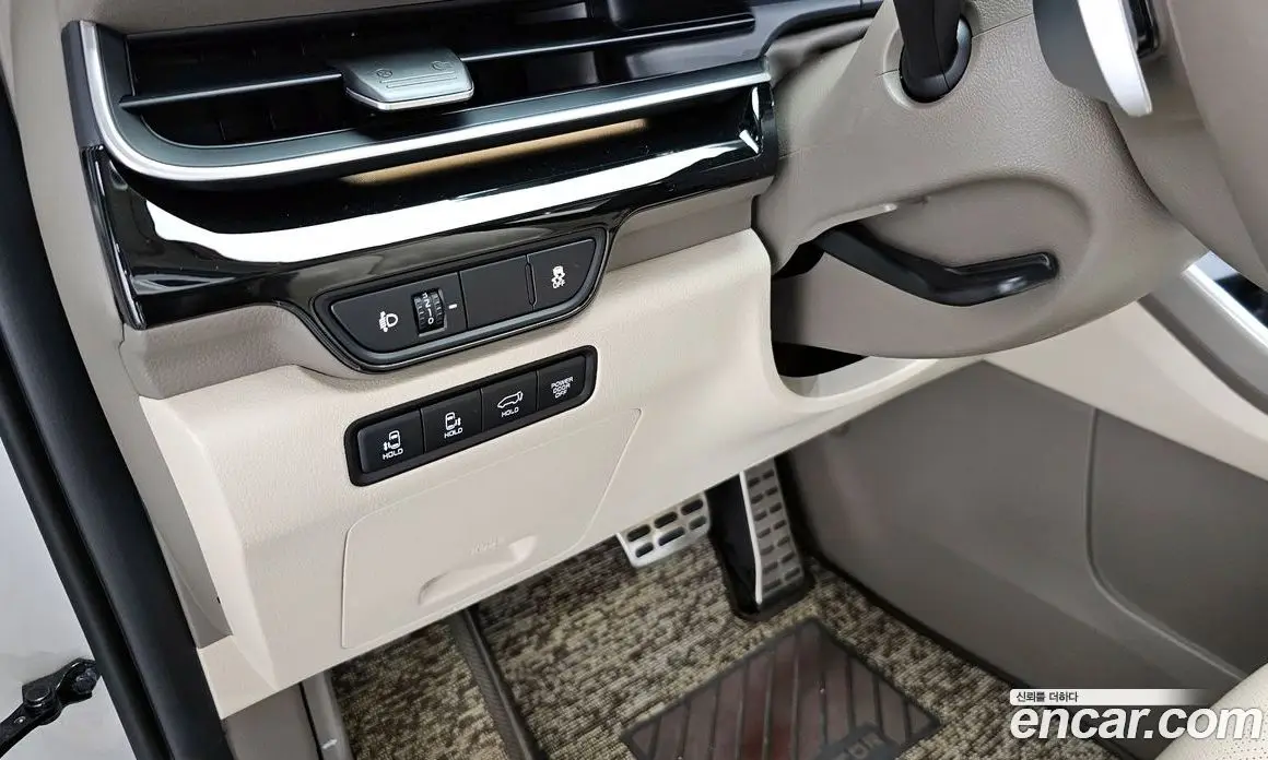 Kia Carnival 2024 1.6 автомат (гидро), фото 20
