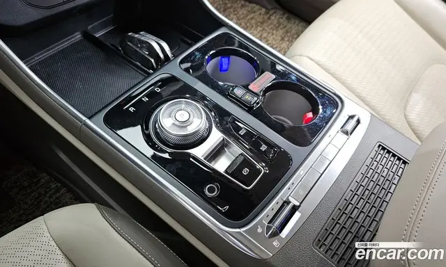 Kia Carnival 2024 1.6 автомат (гидро), миниатюра 9