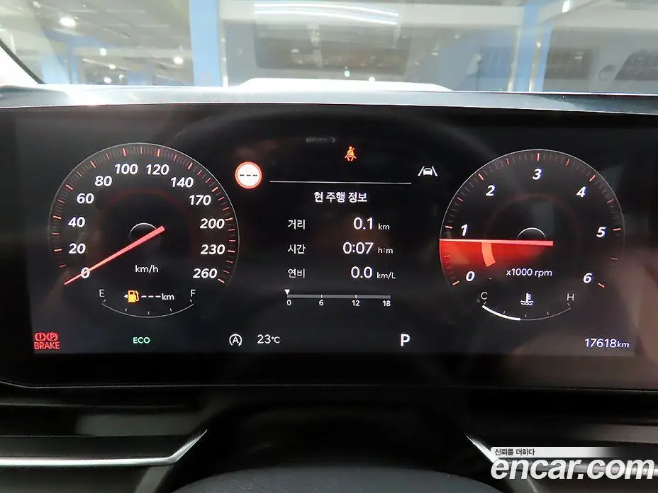 Kia Carnival 2025 2.2 автомат (гидро), фото 17