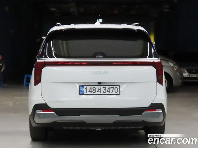 Kia Carnival 2025 2.2 автомат (гидро), миниатюра 4