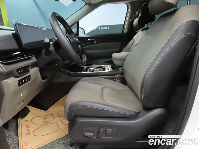 Kia Carnival 2025 2.2 автомат (гидро), миниатюра 10