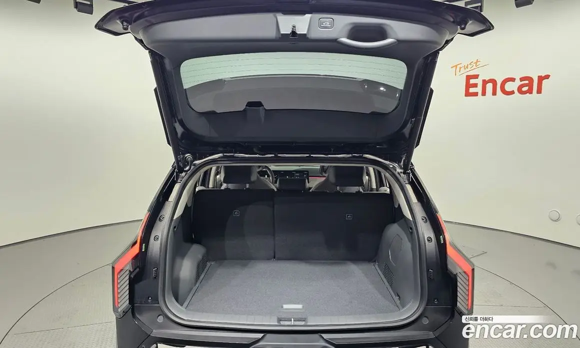 Kia EV3 2024 0.2 автомат (гидро), фото 16