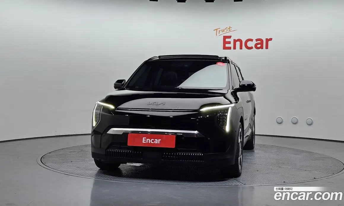 Kia EV3 2024 0.2 автомат (гидро), фото 3