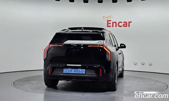 Kia EV3 2024 0.2 автомат (гидро), миниатюра 4