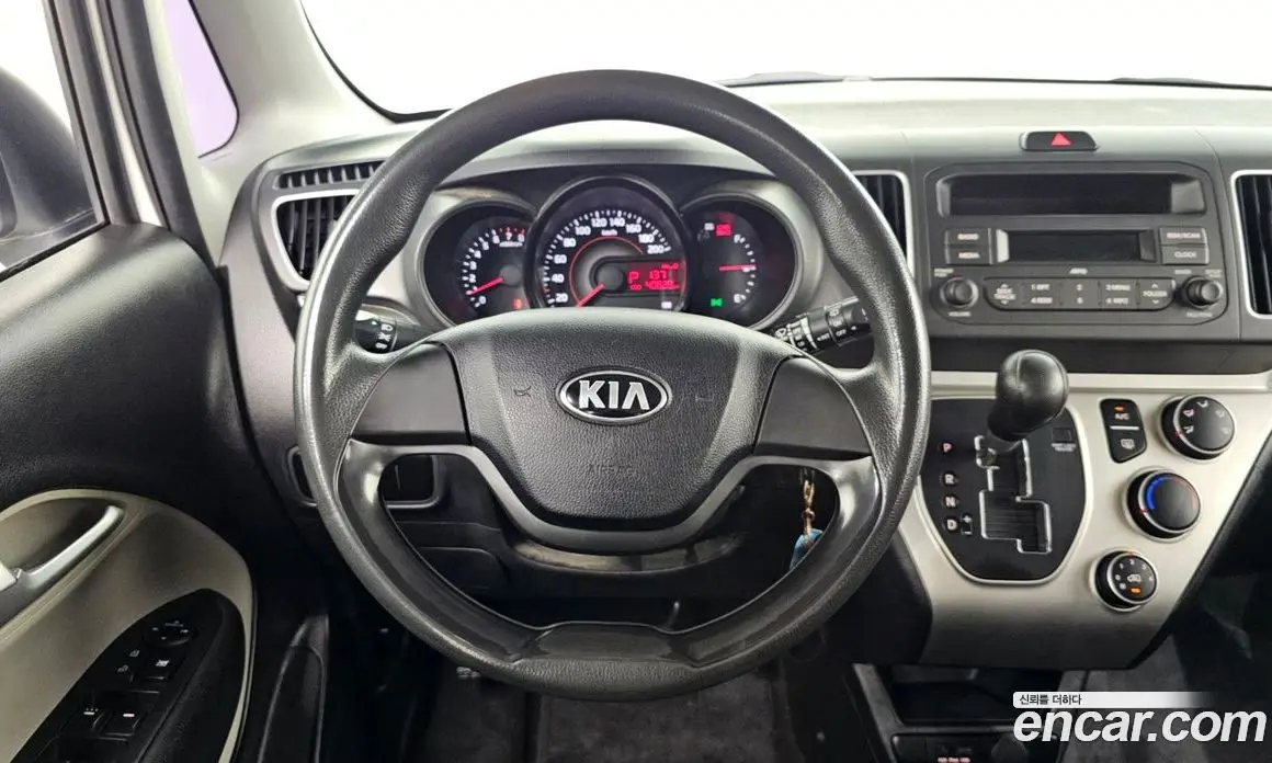 Kia Ray 2017 1.0 автомат (гидро), фото 15